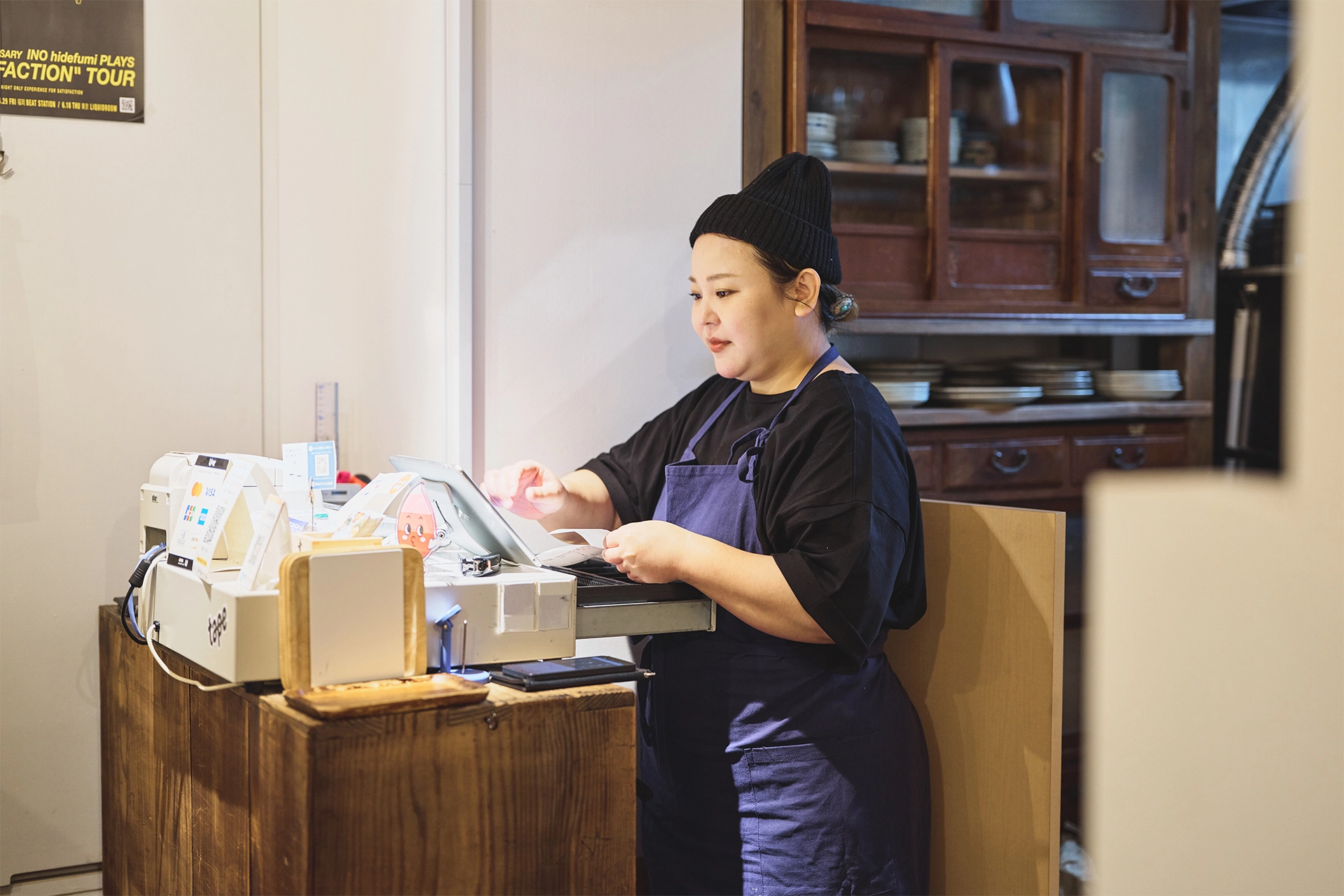 笑顔・店内の様子